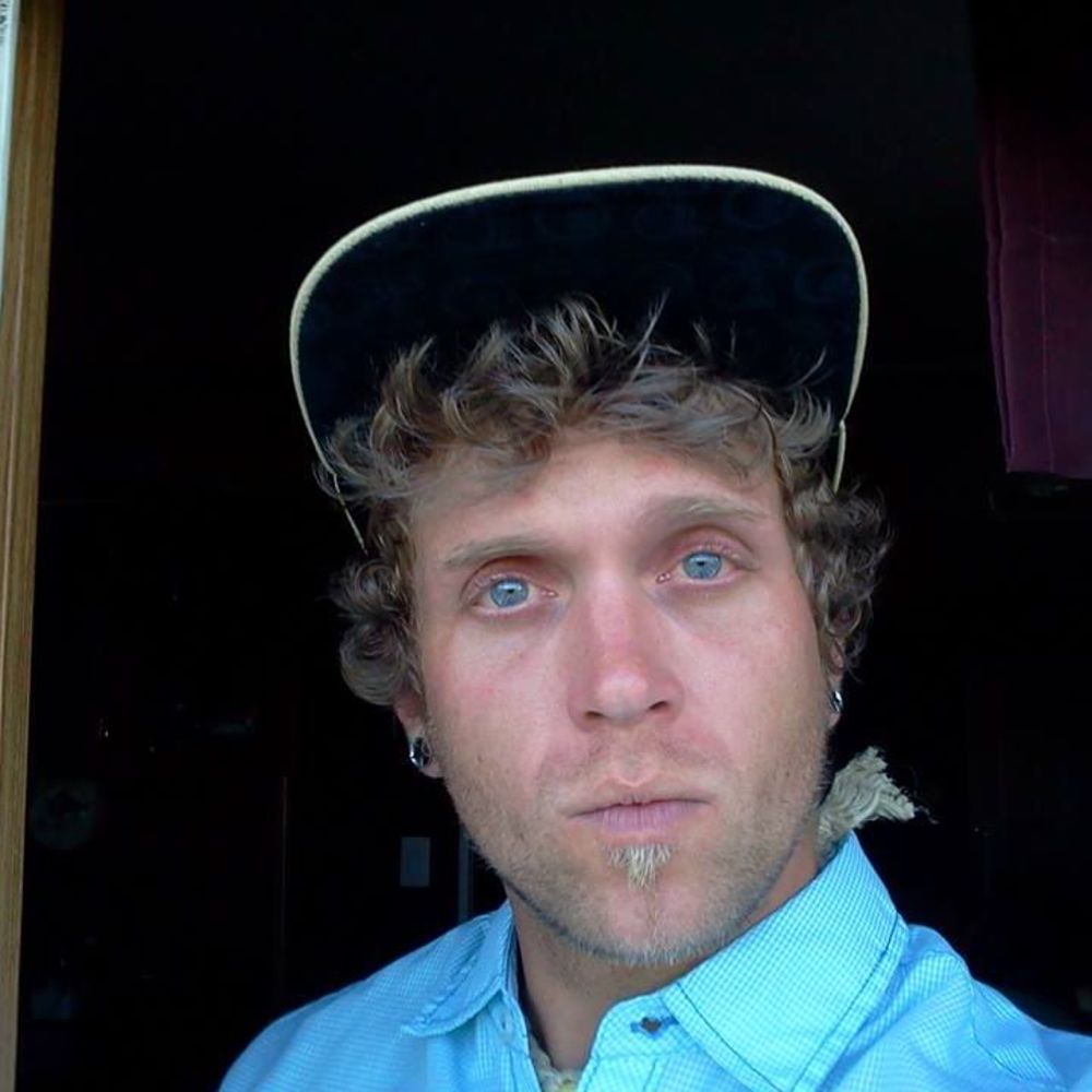 Meet your Posher, Brady